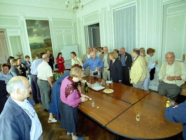 2002_0523A204